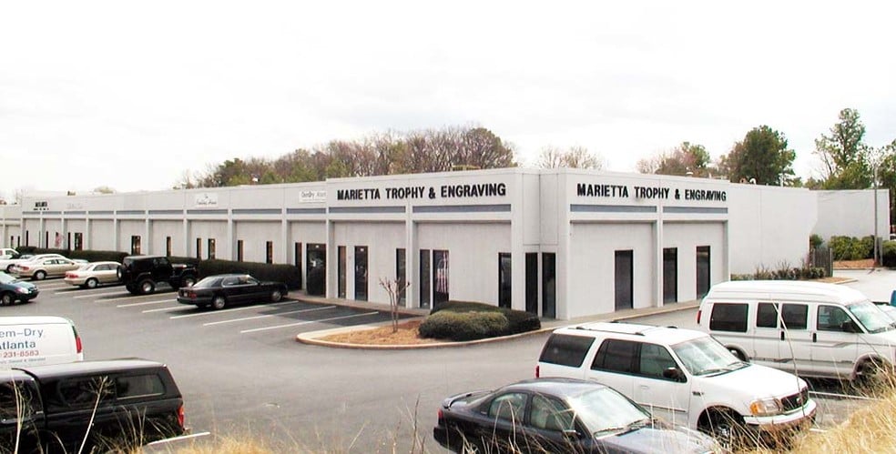 1400 S Marietta Pky SE, Marietta, GA for lease - Building Photo - Image 3 of 24