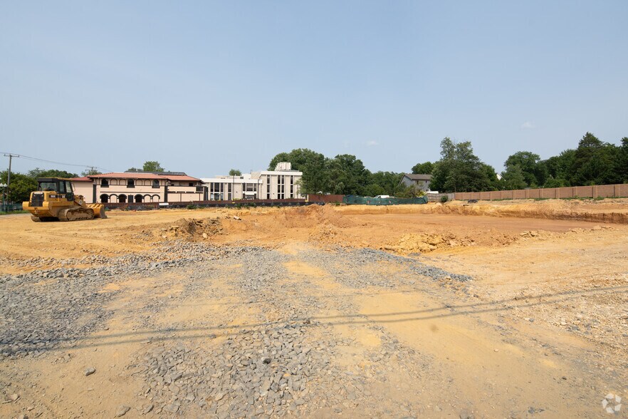 515 Maple Ave E, Vienna, VA for lease - Building Photo - Image 3 of 3