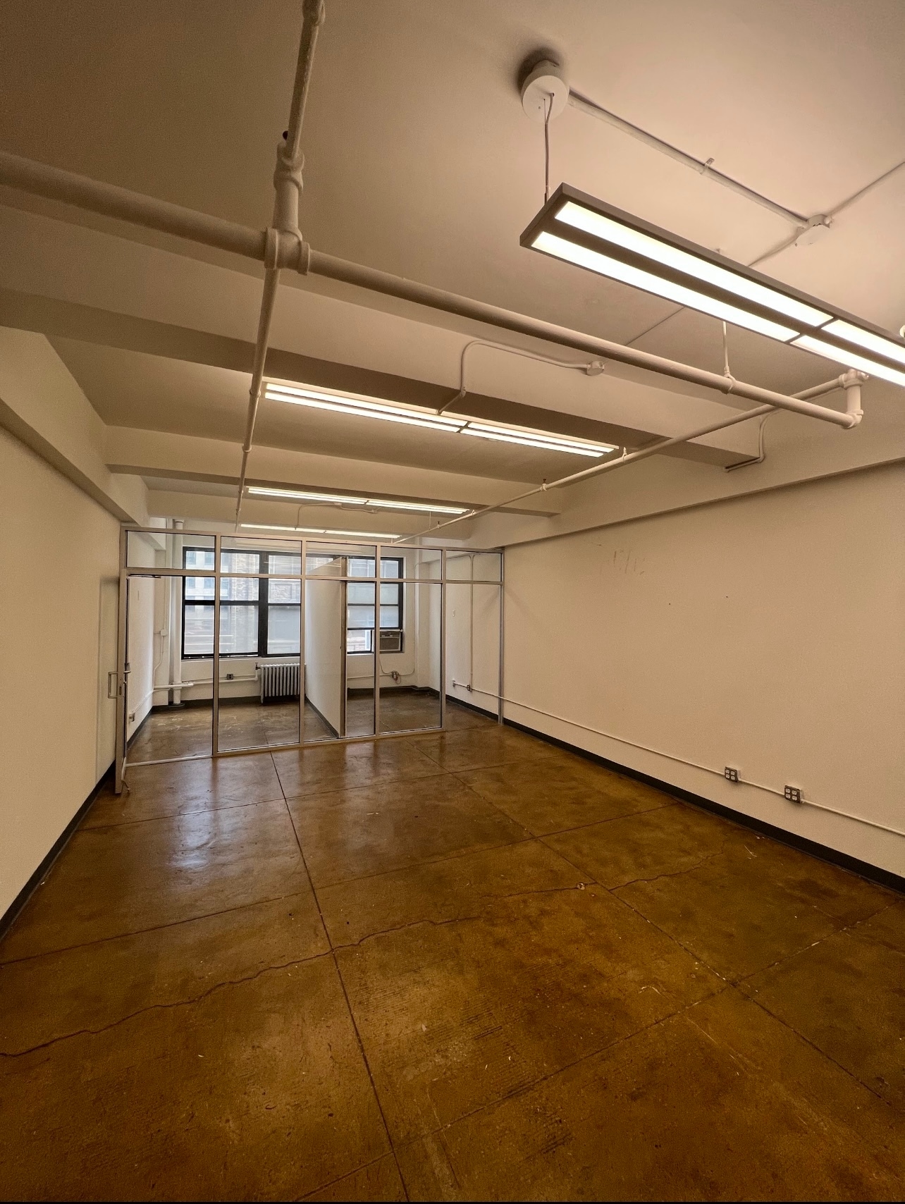 330 W 38th St, New York, NY à louer Photo intérieure- Image 1 de 1