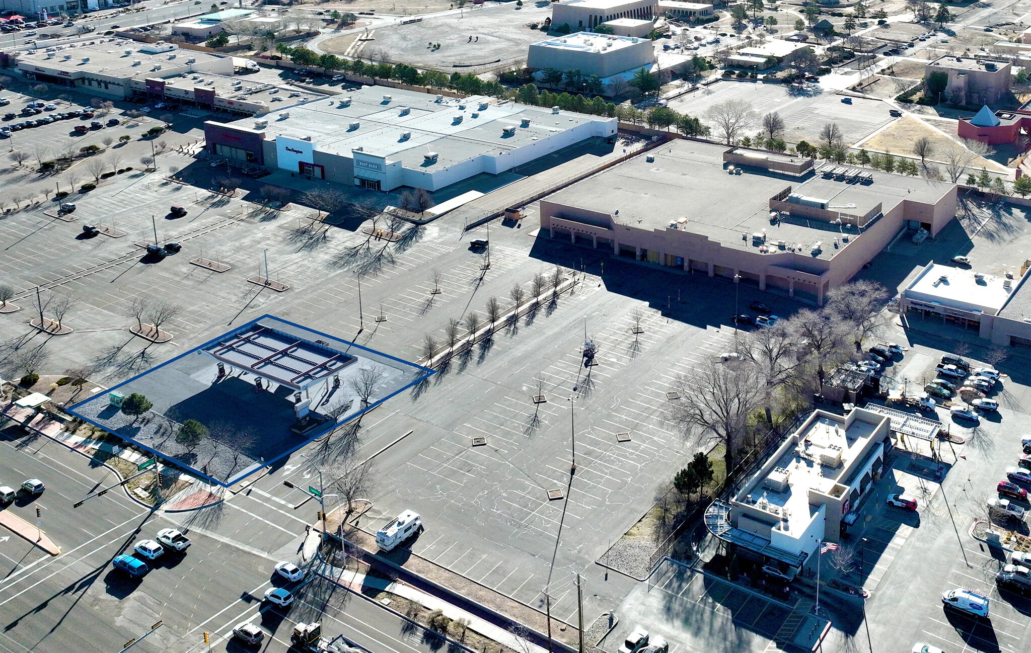 2022 Cerrillos rd, Santa Fe, NM for lease Primary Photo- Image 1 of 5