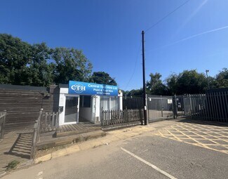 Plus de détails pour North Orbital Rd, St Albans - Commerce de détail à louer