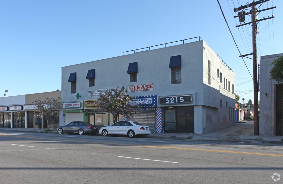 3215 Beverly Blvd, Los Angeles, CA à louer - Photo du bâtiment - Image 2 de 4