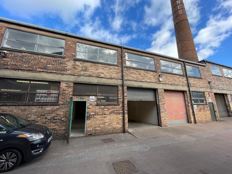 Whieldon Rd, Stoke On Trent for lease - Building Photo - Image 1 of 14
