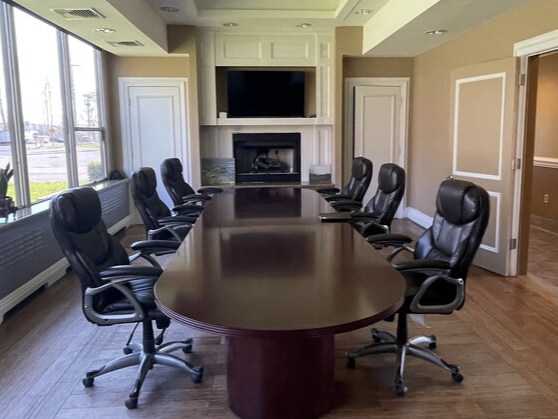 27 Holt Dr, Stony Point, NY à louer Photo intérieure- Image 1 de 12