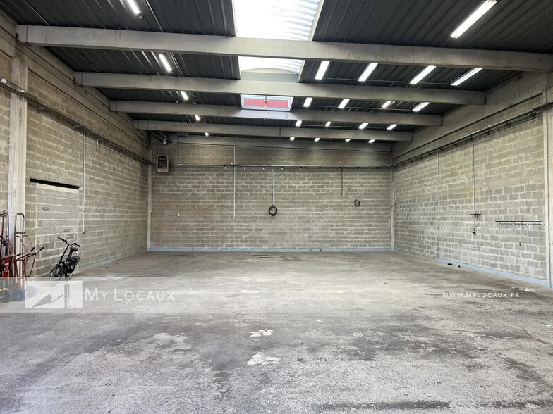 Industriel dans Argenteuil à louer - Photo intérieure - Image 2 de 6
