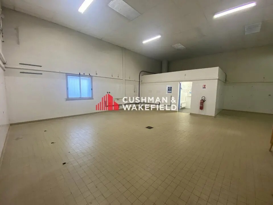 Office in Toulouse for lease Interior Photo- Image 1 of 7