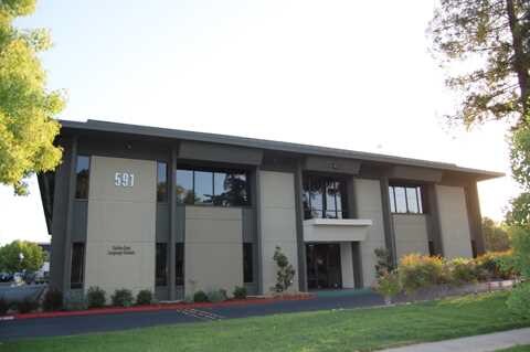 591 W Hamilton Ave, Campbell, CA à louer Photo du bâtiment- Image 1 de 5