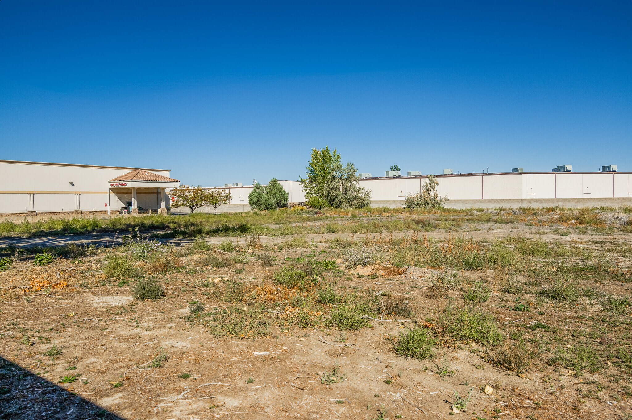 1595 E Oak Grove Rd, Montrose, CO for sale Building Photo- Image 1 of 10