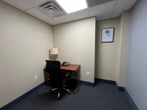 900 Granby St, Norfolk, VA à louer Photo intérieure- Image 2 de 6