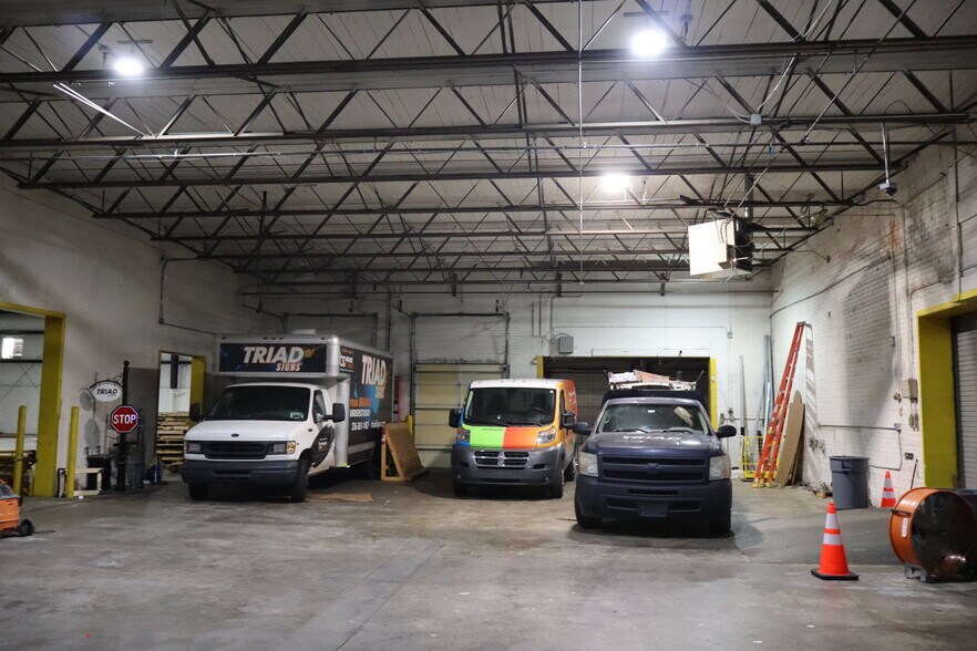 849 Main St, Burlington, NC à louer - Photo du bâtiment - Image 2 de 6