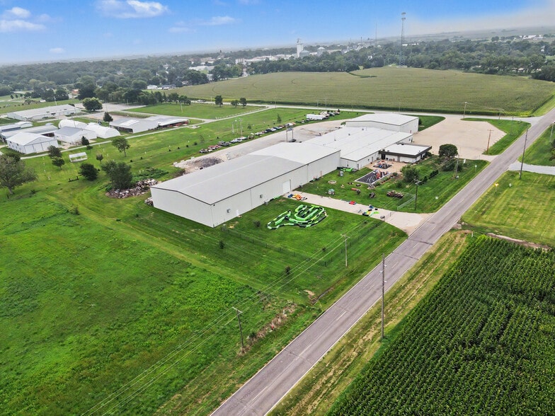545 N 1st St, Geneva, NE for sale - Aerial - Image 3 of 39