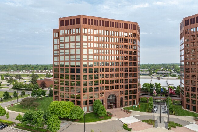 More details for 101 W Big Beaver Rd, Troy, MI - Coworking for Lease