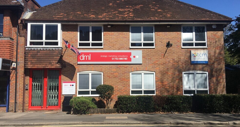 1-3 High St, Gerrards Cross à vendre - Photo du bâtiment - Image 3 de 6