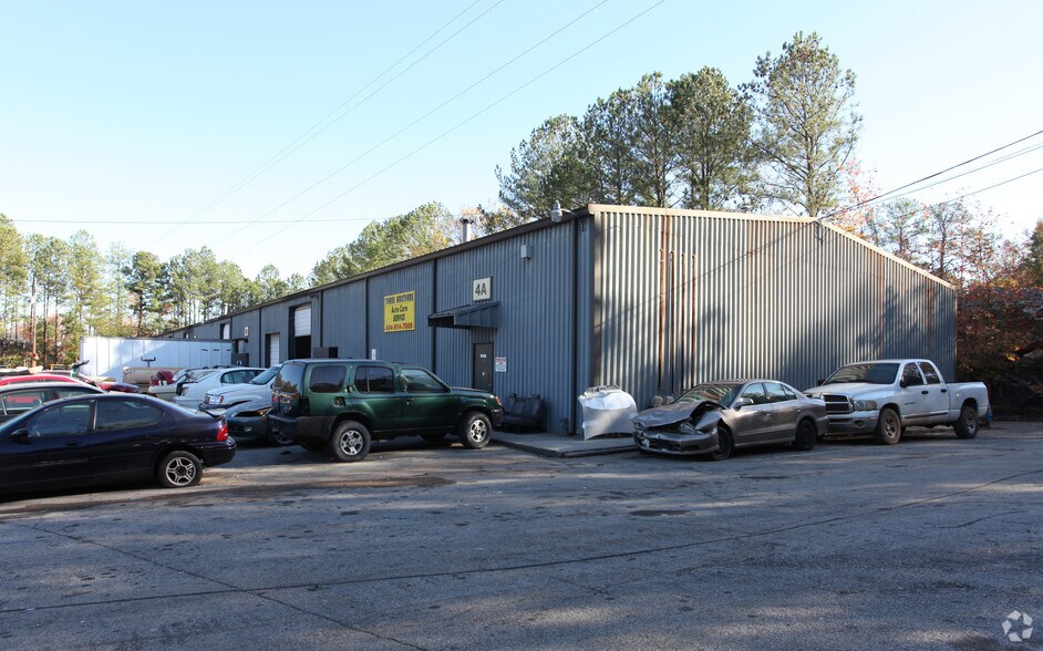 6090 Pinegrove Rd, Riverdale, GA à vendre - Photo du bâtiment - Image 2 de 2