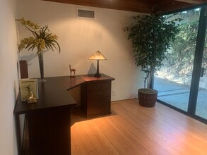 479 S Marengo Ave, Pasadena, CA for lease Building Photo- Image 2 of 8