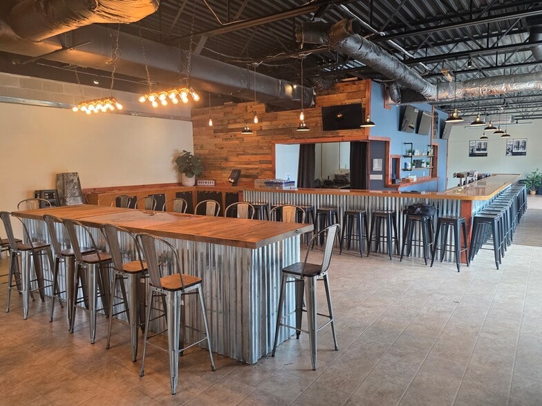 5 Payne Ave, Rockland, ME for sale - Building Photo - Image 2 of 15