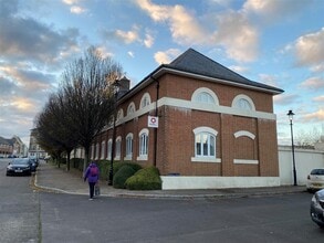 Bridport Rd, Dorchester à louer Photo du bâtiment- Image 1 de 4