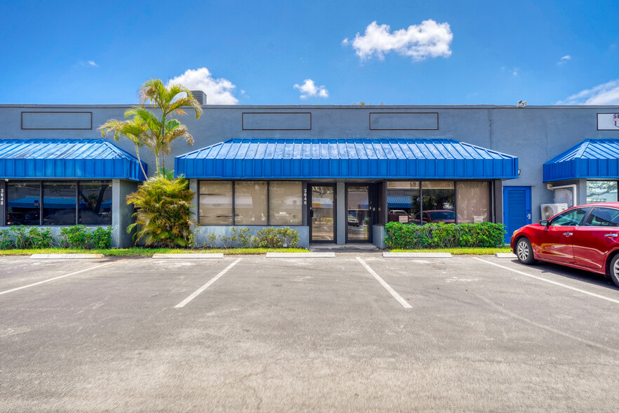 3628-3662 NW 16th St, Lauderhill, FL for sale - Building Photo - Image 1 of 1