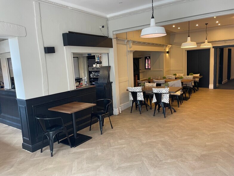 4-8 St. Michaels Rd, Maidstone à vendre - Photo du bâtiment - Image 2 de 15