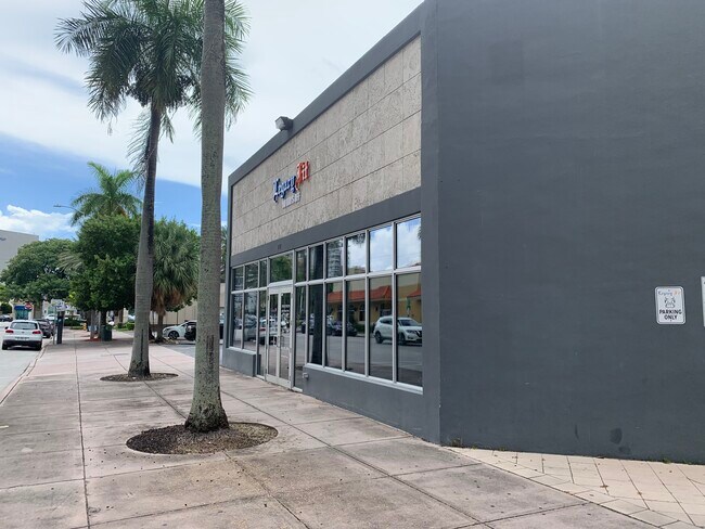 More details for 22 Merrick Way, Coral Gables, FL - Retail for Lease