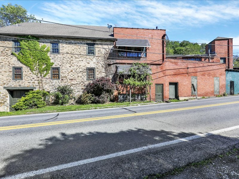 1524 Friedensburg Rd, Reading, PA à vendre Photo du bâtiment- Image 1 de 31