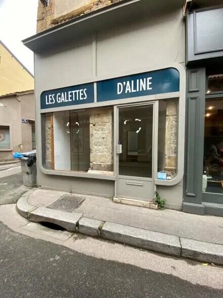 Retail in Lyon for lease - Building Photo - Image 1 of 6