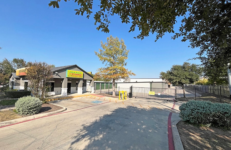 17402 O'Connor Rd, San Antonio, TX for lease - Building Photo - Image 2 of 3
