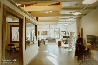 130 SW Century Dr, Bend, OR for lease Interior Photo- Image 2 of 8