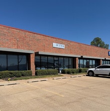 9515 E 51st St, Tulsa, OK for lease Interior Photo- Image 1 of 3