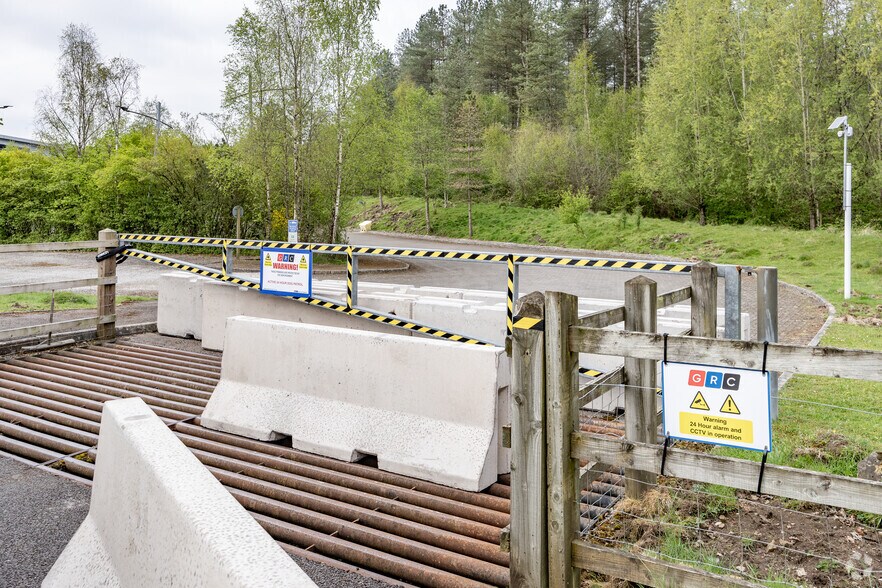 Forest Vale Rd, Cinderford à louer - Photo du bâtiment - Image 2 de 8