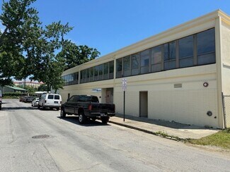 Plus de détails pour 111 Plain Ave, New Rochelle, NY - Industriel à vendre