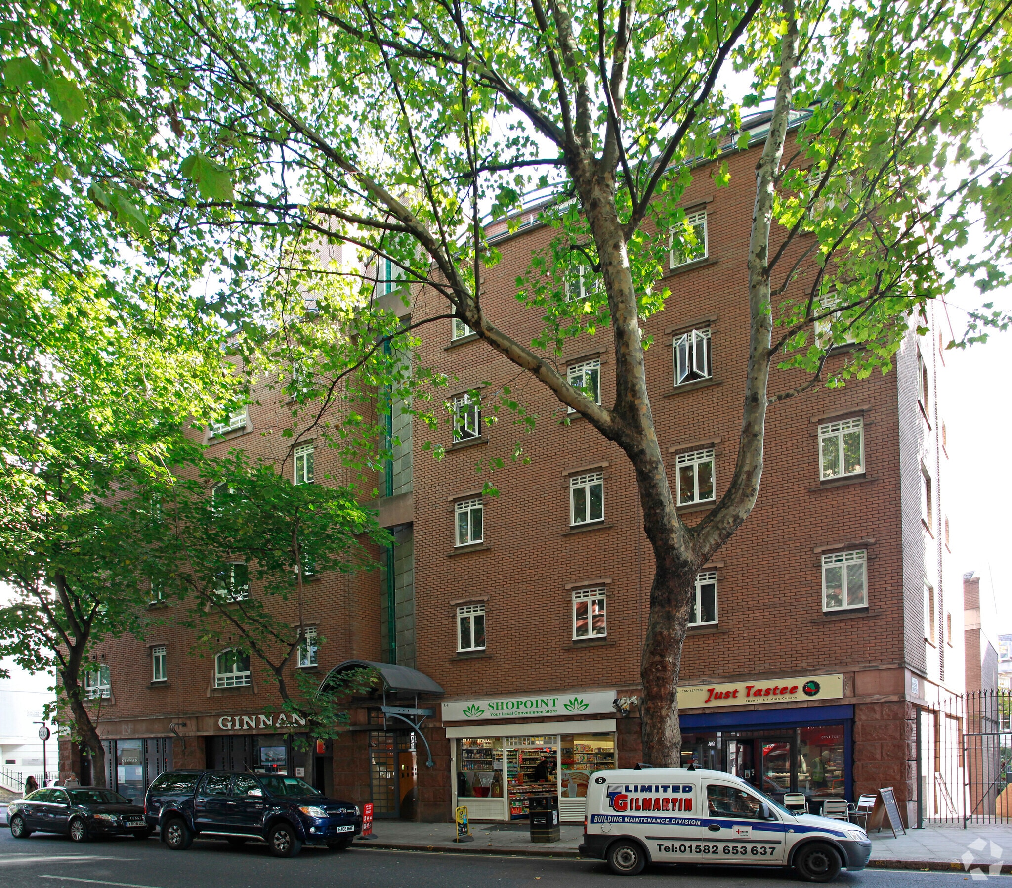 Rosebery Ave, London for lease Primary Photo- Image 1 of 5