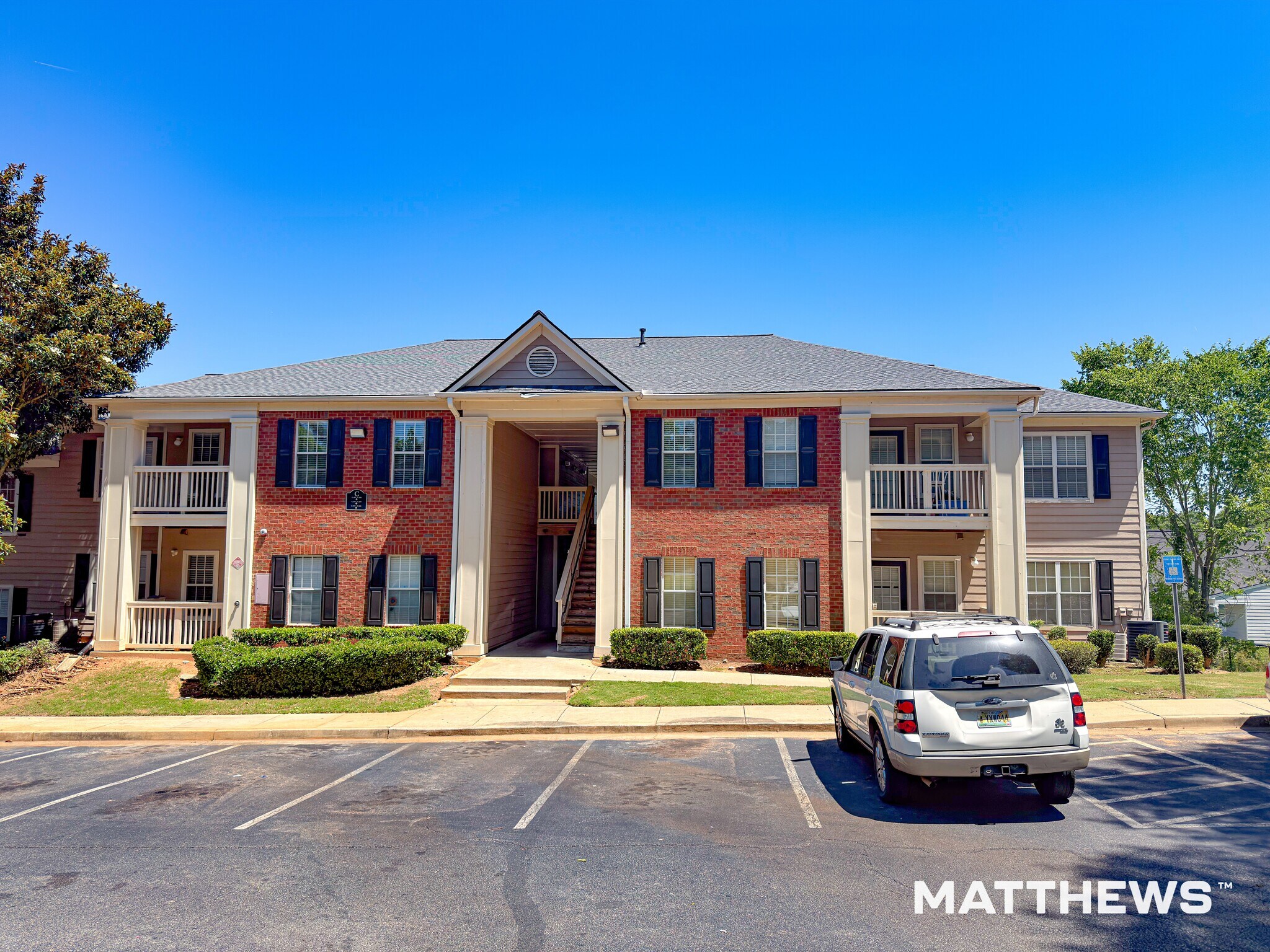 829 N Hill St, Griffin, GA à vendre Photo du bâtiment- Image 1 de 5