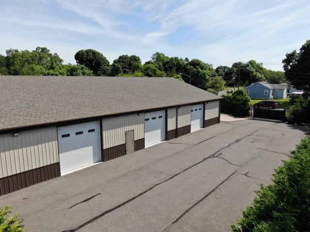 50 N Columbia St, Port Jefferson, NY for lease - Building Photo - Image 2 of 9