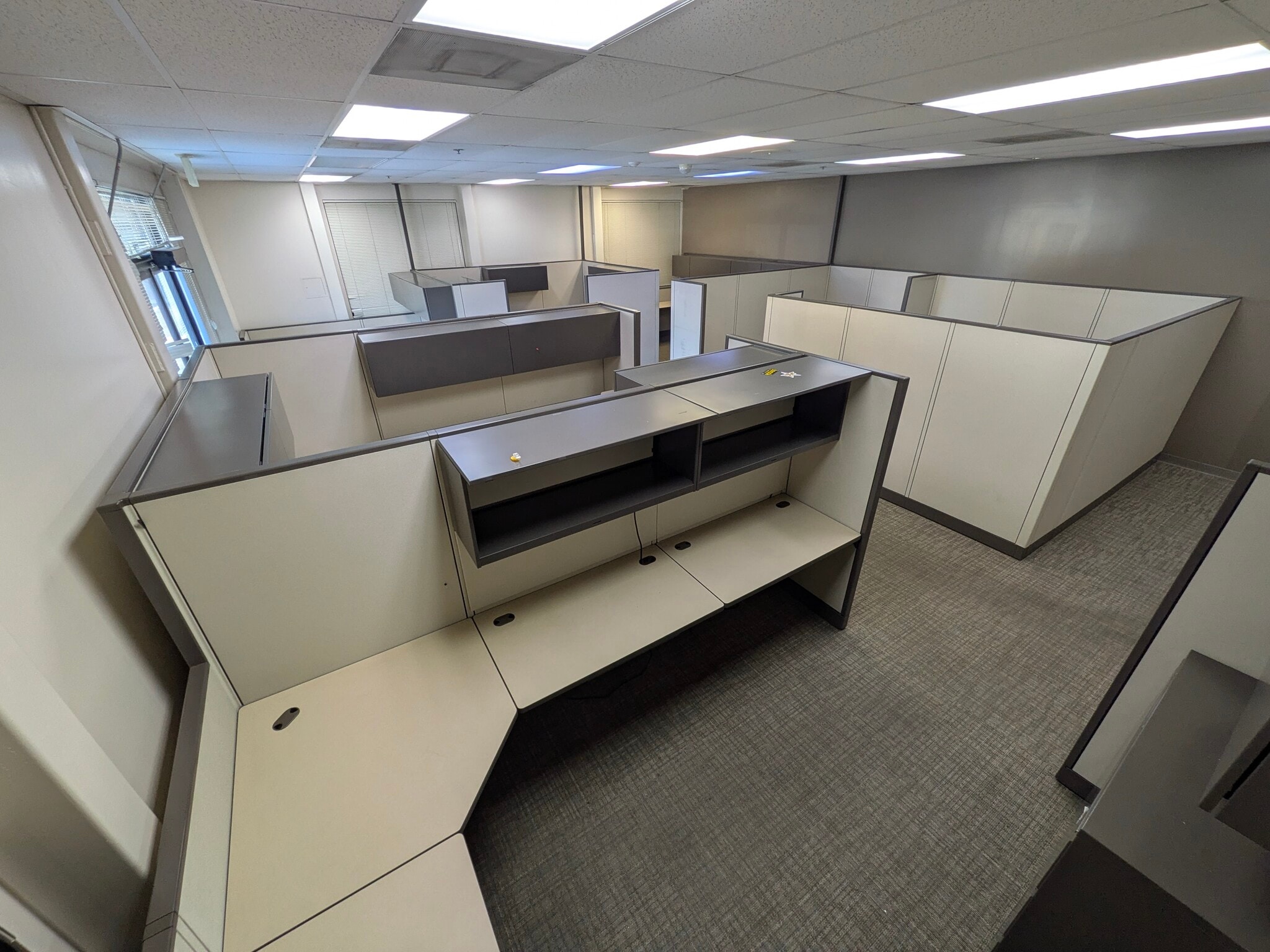 5140 E Florence Ave, Bell, CA for lease Interior Photo- Image 1 of 3