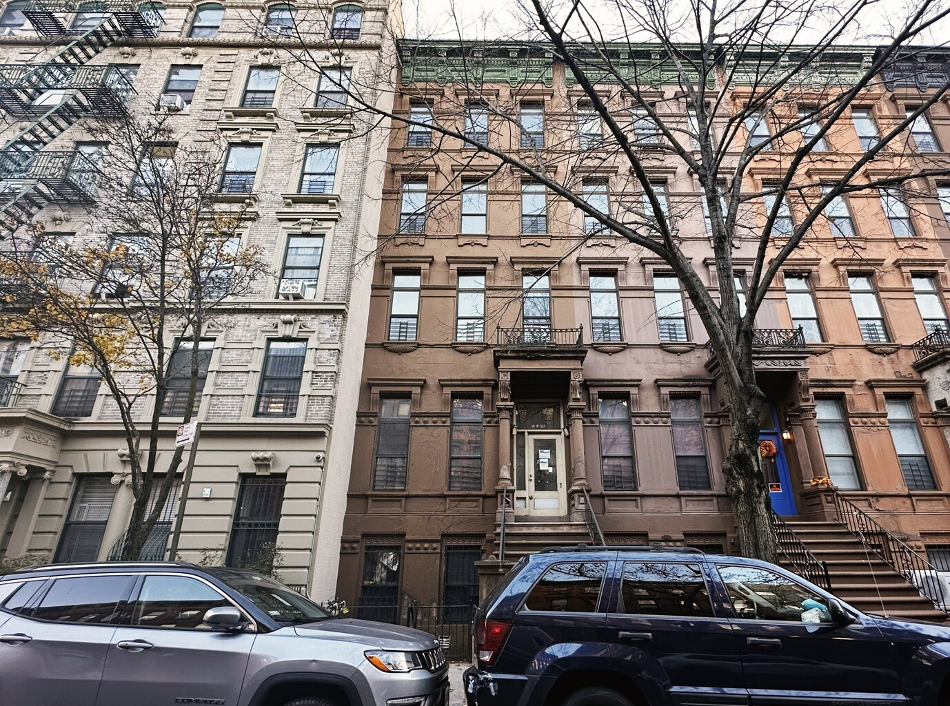 18 W 127th St, New York, NY à vendre Photo du bâtiment- Image 1 de 43