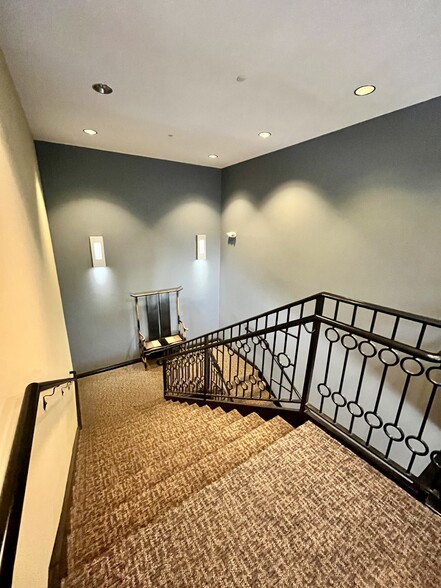 1505 Mount Vernon Rd, Atlanta, GA for lease - Interior Photo - Image 3 of 8