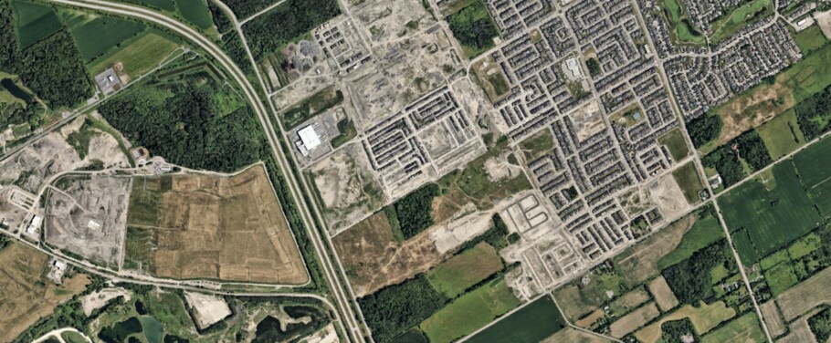 3809 Borrisokane rd, Ottawa, ON à vendre - Photo du bâtiment - Image 3 de 3