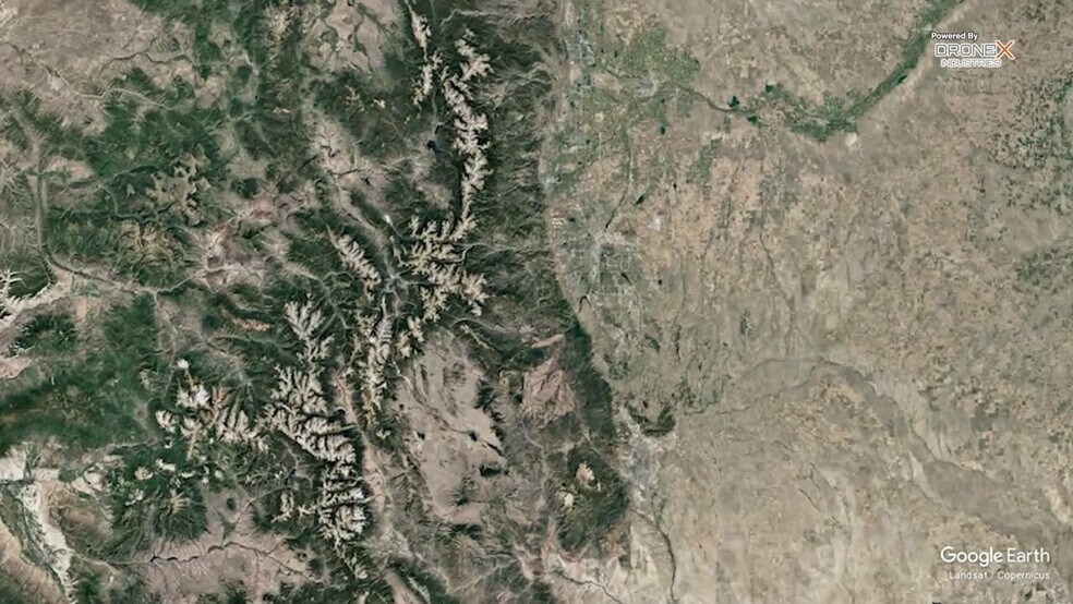 1899 Acoma St, Denver, CO à vendre - Vidéo aérienne - Image 2 de 4