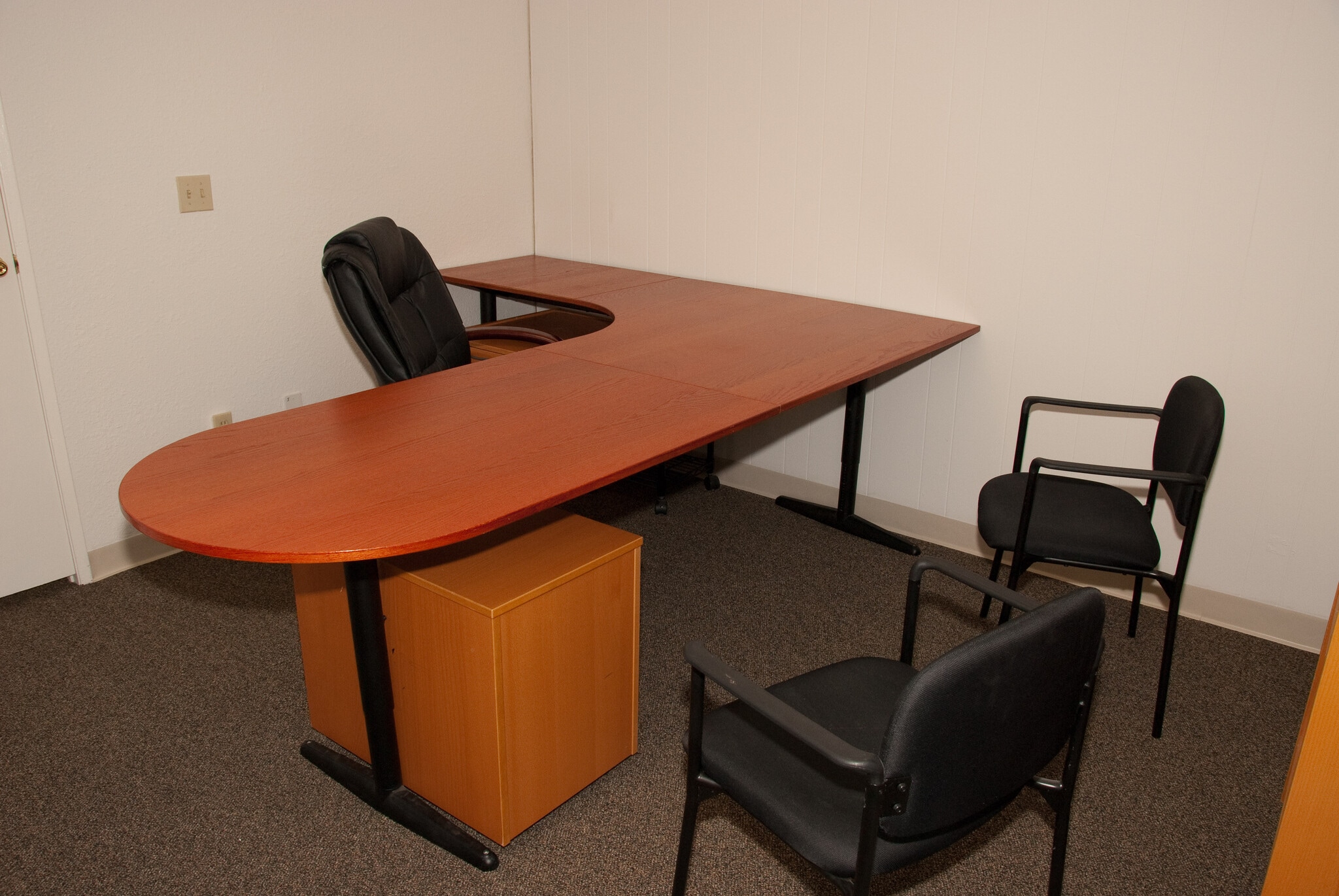 2171 S El Camino Real, Oceanside, CA for lease Interior Photo- Image 1 of 3