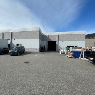 Plus de détails pour 1810 Kyle Crt, West Kelowna, BC - Industriel à louer
