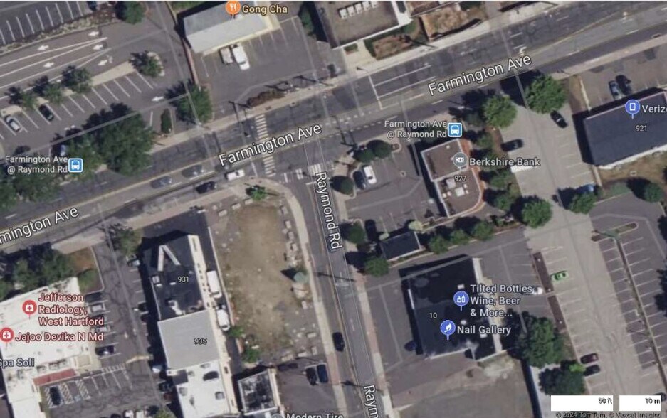 931 Farmington Ave, West Hartford, CT à louer - Photo du bâtiment - Image 1 de 1