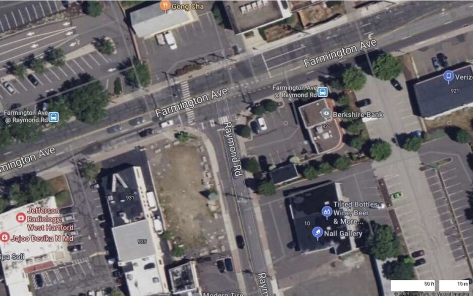 931 Farmington Ave, West Hartford, CT for sale - Primary Photo - Image 1 of 3