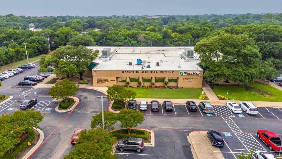 2301 S Hampton Rd, Dallas, TX à louer - Aérien - Image 1 de 6