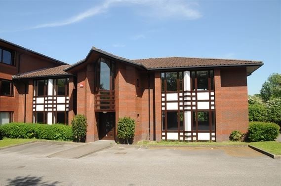 Units 7 & 8 Oriel Crt, Alton for sale Primary Photo- Image 1 of 3