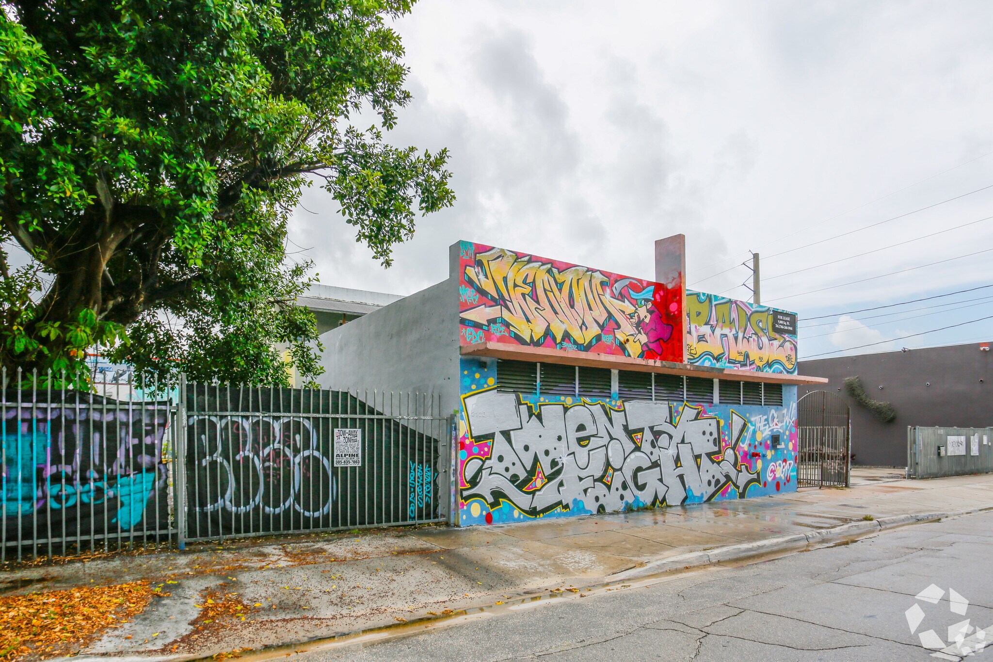 2425 N Miami Ave, Miami, FL for sale Primary Photo- Image 1 of 3