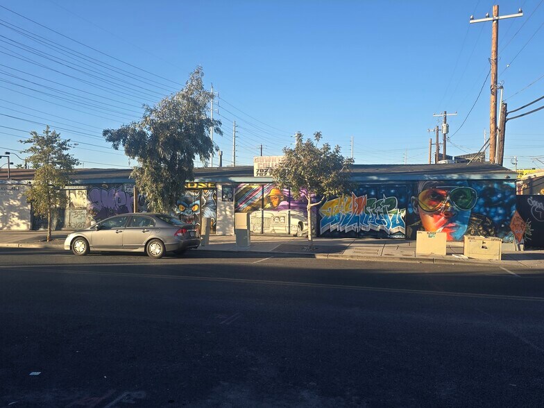 24 W California St, Las Vegas, NV à louer - Photo du bâtiment - Image 3 de 6