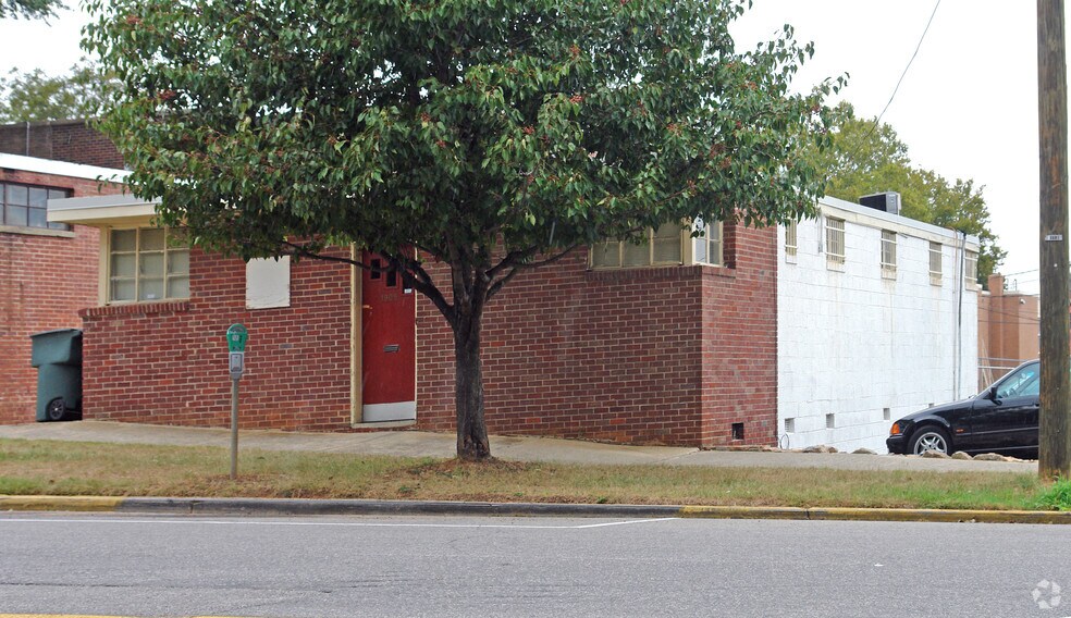 1905 Hampton St, Columbia, SC à louer - Photo du bâtiment - Image 2 de 5