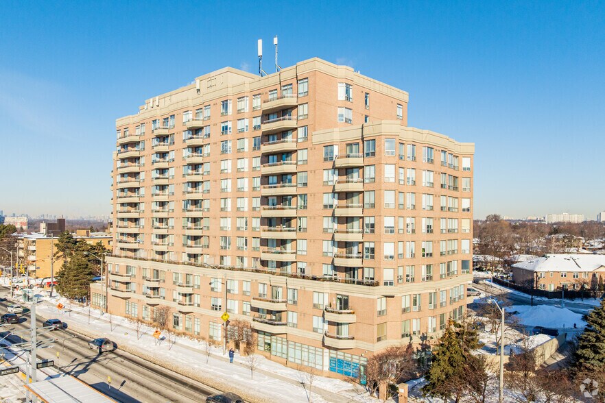 1700 Eglinton Ave, Toronto, ON à vendre - Photo principale - Image 1 de 1