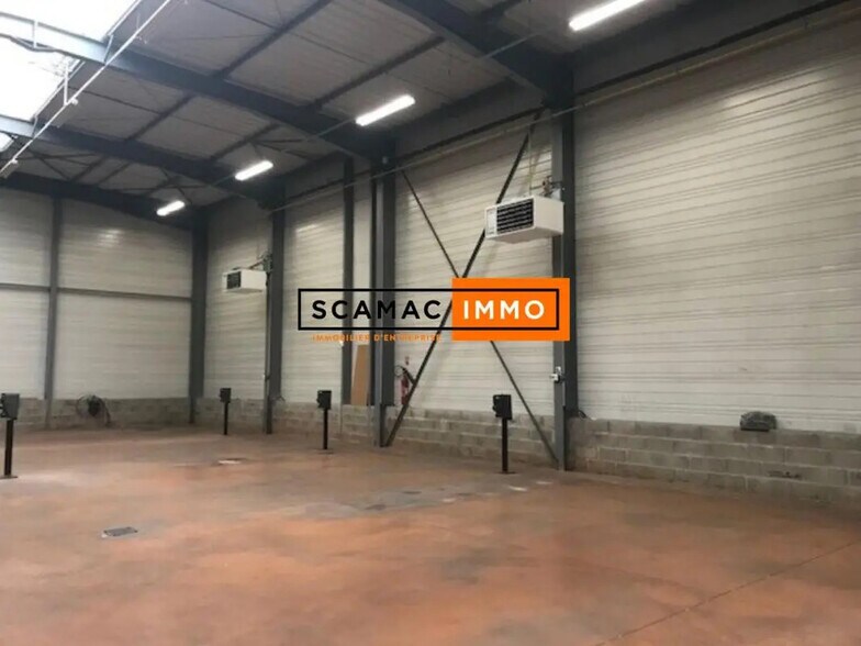 Industrial in Nanterre for lease - Building Photo - Image 2 of 5